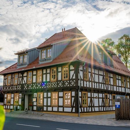 Teutsche Schule Hotel Schleusingen Екстериор снимка