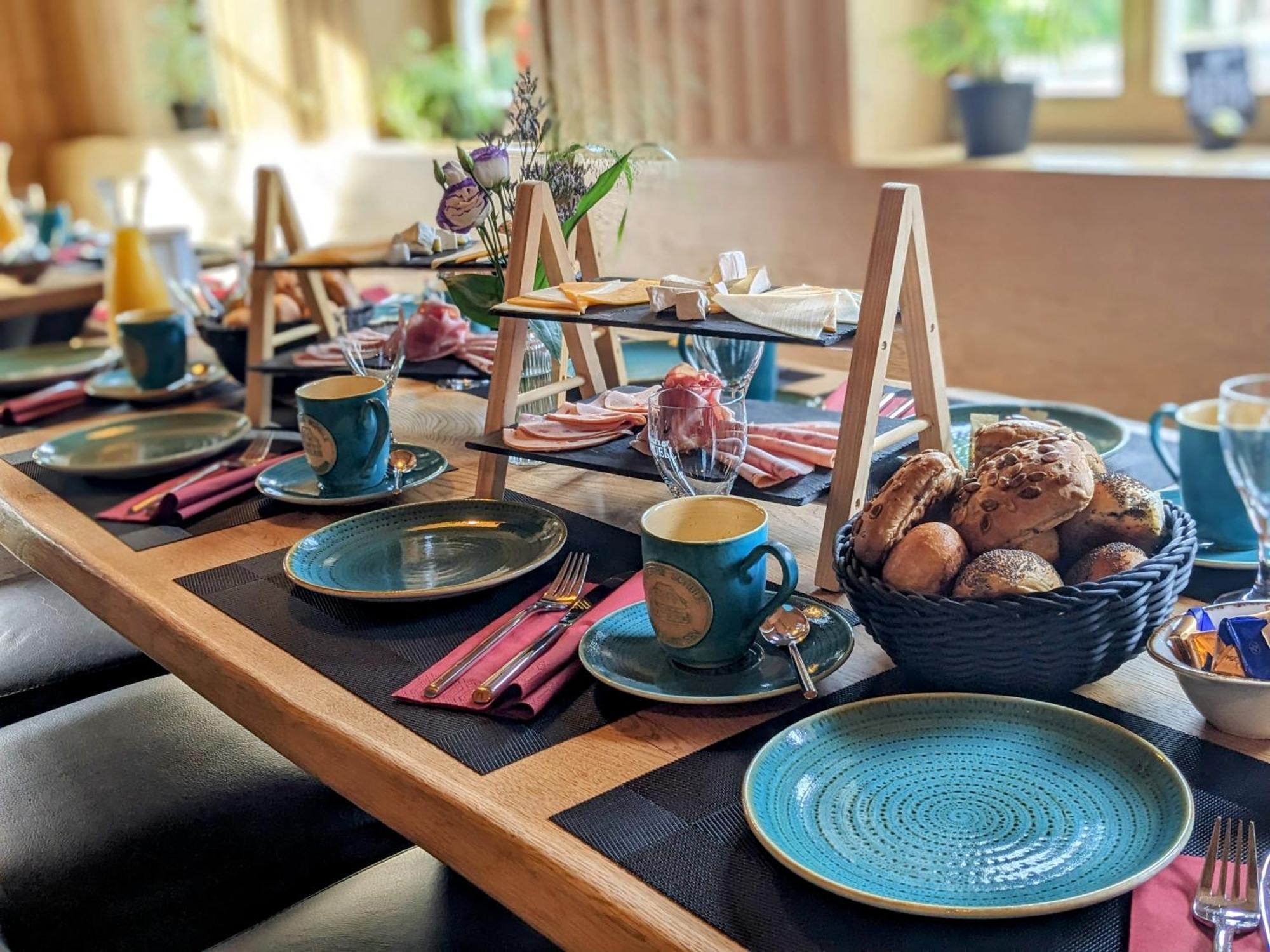 Teutsche Schule Hotel Schleusingen Екстериор снимка